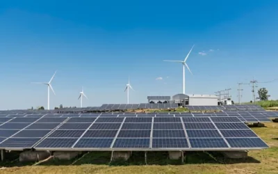 How Smart Controls Manage Solar, Wind, Battery, and Load in a Hybrid Energy System